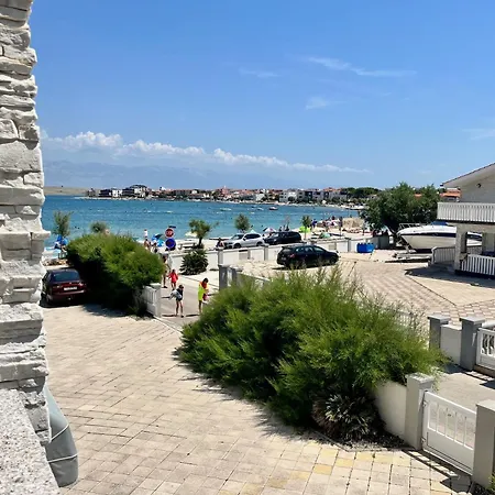 Apartment By The Sea - 21579