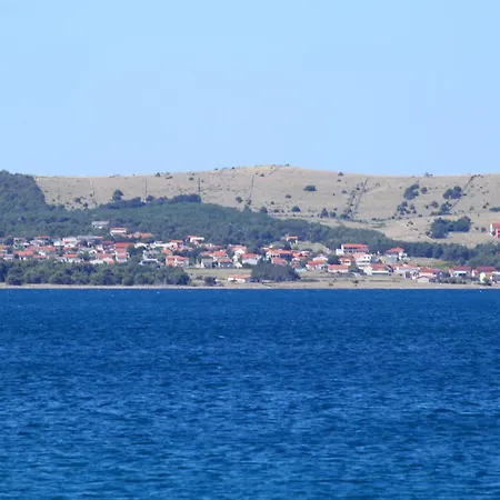 By The Sea - 21579 Apartment Vir