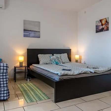 By The Sea - 21579 Apartamento Vir